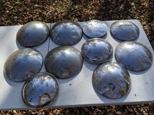lot 201 image: (10) Vintage Dog Dish Hub Caps