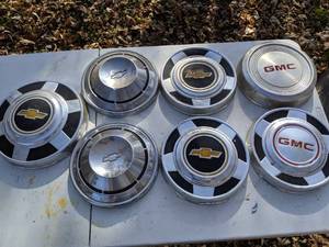 lot 203 image: (7) Vintage Chevy and GMC Hubcaps