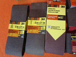 lot 11 image: Sanding Belts & Misc. Sandpaper