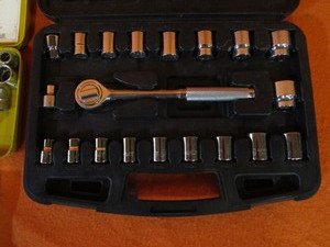 lot 15 image: Socket Sets