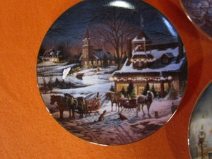 lot 53 image: (7) Terry Redlin Collector Plates
