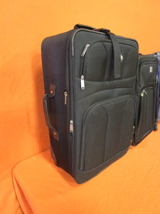 lot 61 image: Luggage