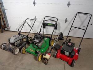 lot 30F image: Take What You Want Project Lawn Mowers