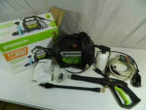 lot 7 image: Greenworks 1700 psi Pressure Washer