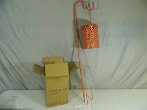 lot 12 image: New 32 inch Solar Lantern with Shepherd Hook