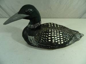 lot 26 image: Solid Concrete Loon