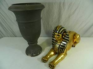 lot 32 image: Planter and Eqyptian Decor