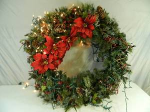 lot 73 image: Large Lit Christmas Wreath