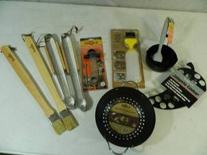 lot 90 image: New BBQ Grilling Accessories