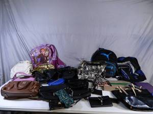 lot 126 image: Purses, Wallets, and More