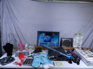 lot 130 image: Home Decor and More
