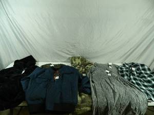 lot 172 image: New Mens Clothing