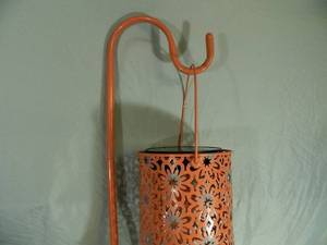 lot 46 image: New 32 inch Solar Lantern with Shepherd Hook