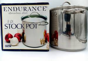 lot 206 image: Cooking Set  Never Used Still in Original Boxes
