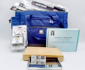lot 269 image: Kitchen Cutting Set, All-New, Never Used