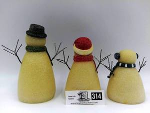 lot 314 image: Christmas Snowmen  Collection
