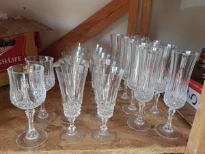 lot 8 image: 20 Pieces Of Crystal Stemware