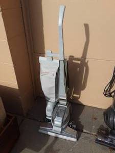 lot 18 image: Kirby Generation 3 Upright Vacuum