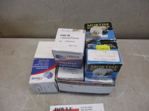 lot 103 image: (9) Mortise Cylinders