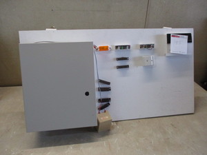 lot 185 image: DSC Maxis Security System