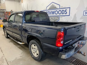 2007 Chevy Silverado -No Reserve-