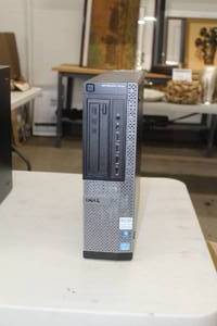 Dell Optiplex 7010 Desktop Computer