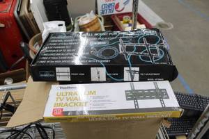 Lot of (2) VonHaus Ultra Slim TV Wall Bracket, Cheetah Tilt Wall Mount 20-80 TV