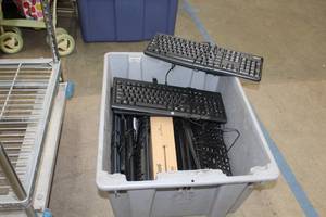Lot of (14) Wired Computer Keyboards