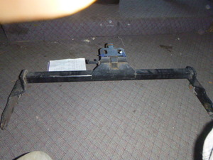 lot 14 image: Toyota Full Size TruckSUV Hitch Receiver