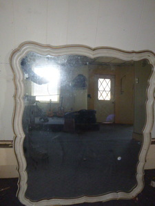 lot 30 image: White Framed Mirror