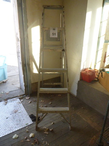 lot 51 image: Keller 6 Foot Step Ladder