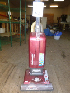 lot 54 image: Hoover Wind Tunnel Max Bagged Vacuum Cleaner