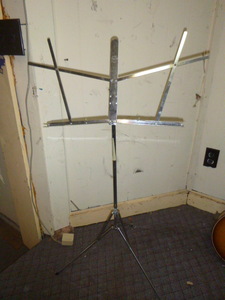 lot 67 image: Music Stand