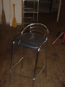 lot 93 image: Low Back Bar Stool
