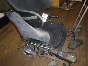 lot 108 image: NuMotion Power Chair