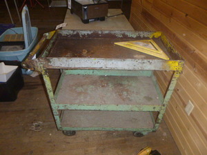 lot 112 image: 2 Shelf Utility Cart