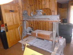 lot 4 image: Delta Rockwell Lathe