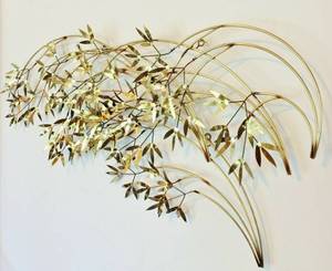 lot 2 image: Fantastic Large Vintage Original C JERE Blowing Bamboo Or Willow Branch Leaves Brass Metal Wall Art Sculpture Mid Century Modern Brutalist Contemporary Style - Outstanding Condition For Age - See Pictures