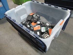 WHOLESALE MIXED BIN OF MISCELLANEOUS BREAKERS