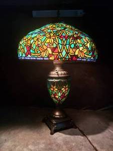 lot 25 image: River of Goods Stained Glass Victorian Double Lit Table Lamp