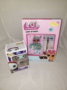lot 122 image: Disney POP Sally & LOL Light Up Diary - Unused