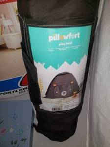 lot 75 image: Princess Castle, Pillowfort Play Tent & Princess Canvas Picture