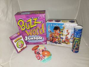 lot 146 image: Kids Games & Activities