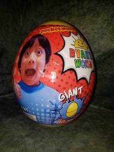 lot 114 image: Ryans World Giant Beach Time Egg