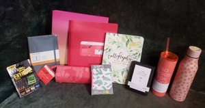 lot 115 image: Folders, Water Bottles, Note Cards, Extreme Notes & Much, Much More