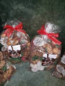 lot 132 image: Four Bags of Kirklands Home Fragrance Cinnamon Holiday Cones