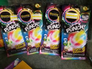 lot 137 image: Markers and Straws and Glow Balloons and 