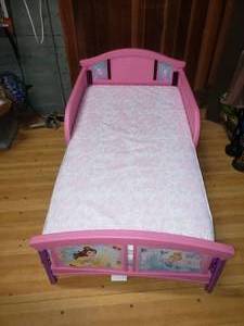 lot 99 image: Pink & Purple Disney Princess Toddler Bed