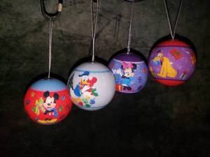 lot 17 image: 4 Disney Christmas Ornaments
