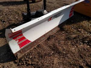 lot 14 image: Blizzard 9 Snow Plow, No Controlle...